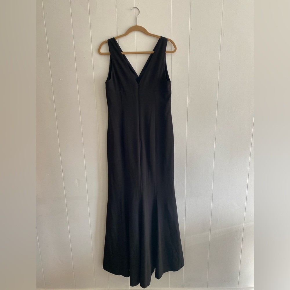 Amsale Reyna Long Black Crepe Dress W/ Keyhole